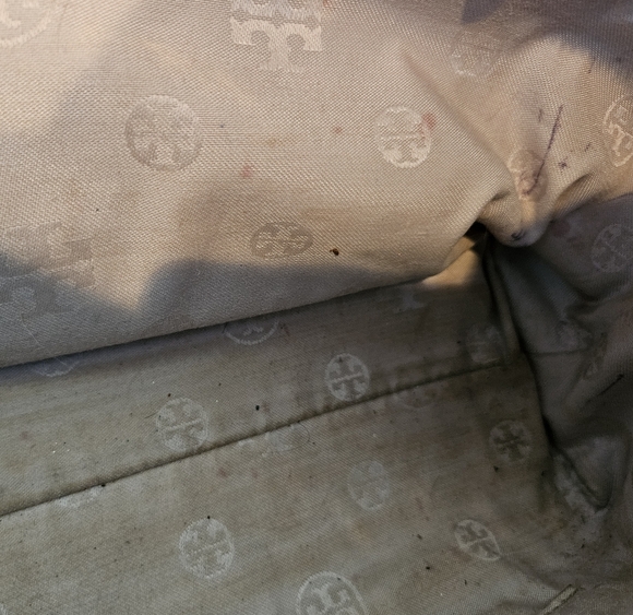 Tory Burch Gold Tote Bag with Crossbody Strap - Picture 9 of 15